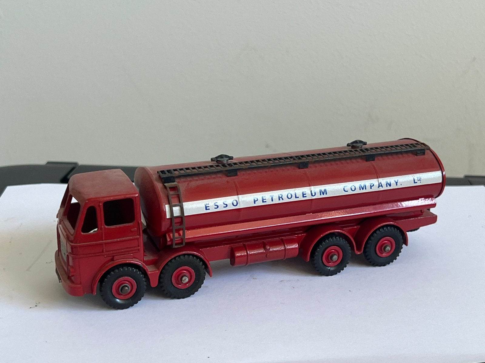 Dinky Toys Leyland Octopus Esso Tankwagen - Nalatenschap, Ophalen of Verzenden