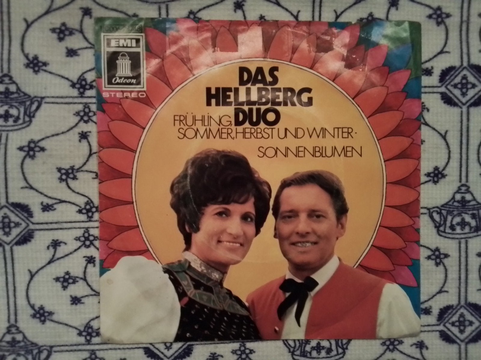 Das hellberg duo       Frühling,  sommer, herdst, und winter, Cd's en Dvd's, Ophalen of Verzenden, Zo goed als nieuw, 7 inch, Schlager