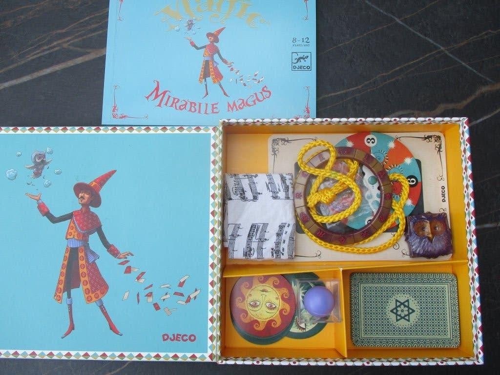 Djeco Magic Mirabile Magus toverdoos / goocheldoos, Ophalen of Verzenden, Zo goed als nieuw, Ontdekken