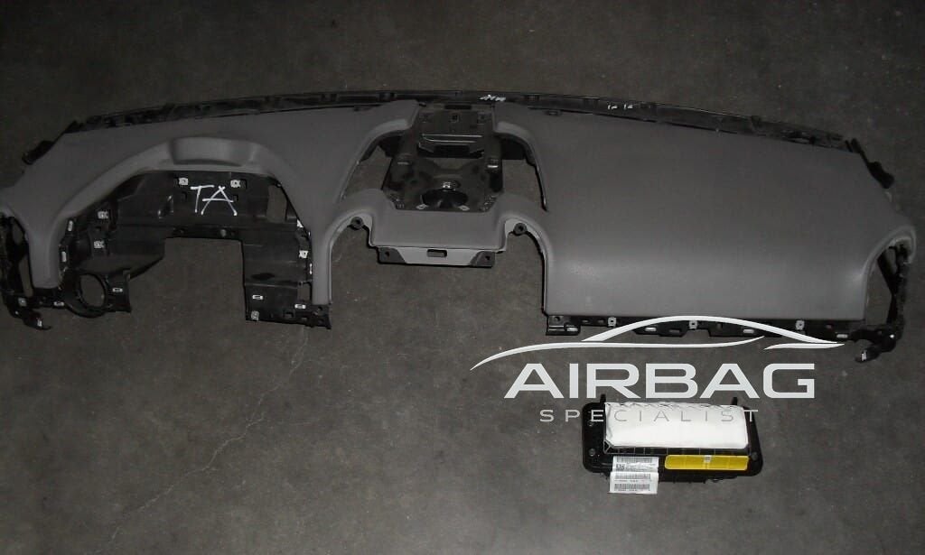 Porsche Cayenne 2010-2017 dashboard grijs + passagiers airba, Gebruikt, -, -, Porsche
