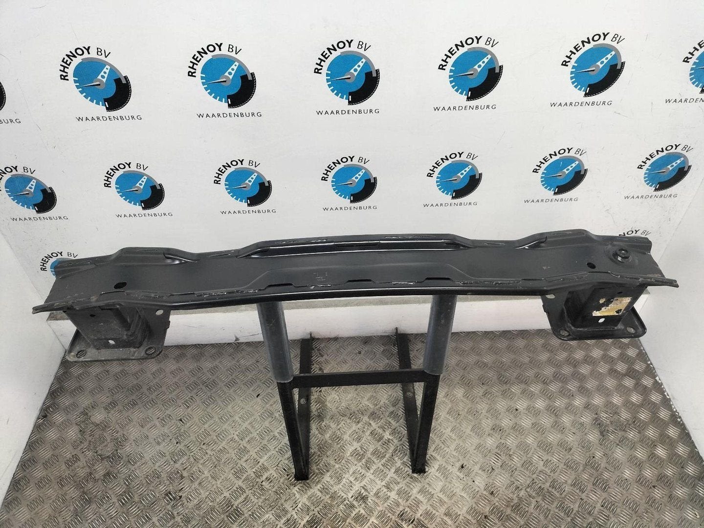 FORD KUGA BUMPERBALK ACHTER 2022, Ophalen of Verzenden, Gebruikt, Stiba lid
