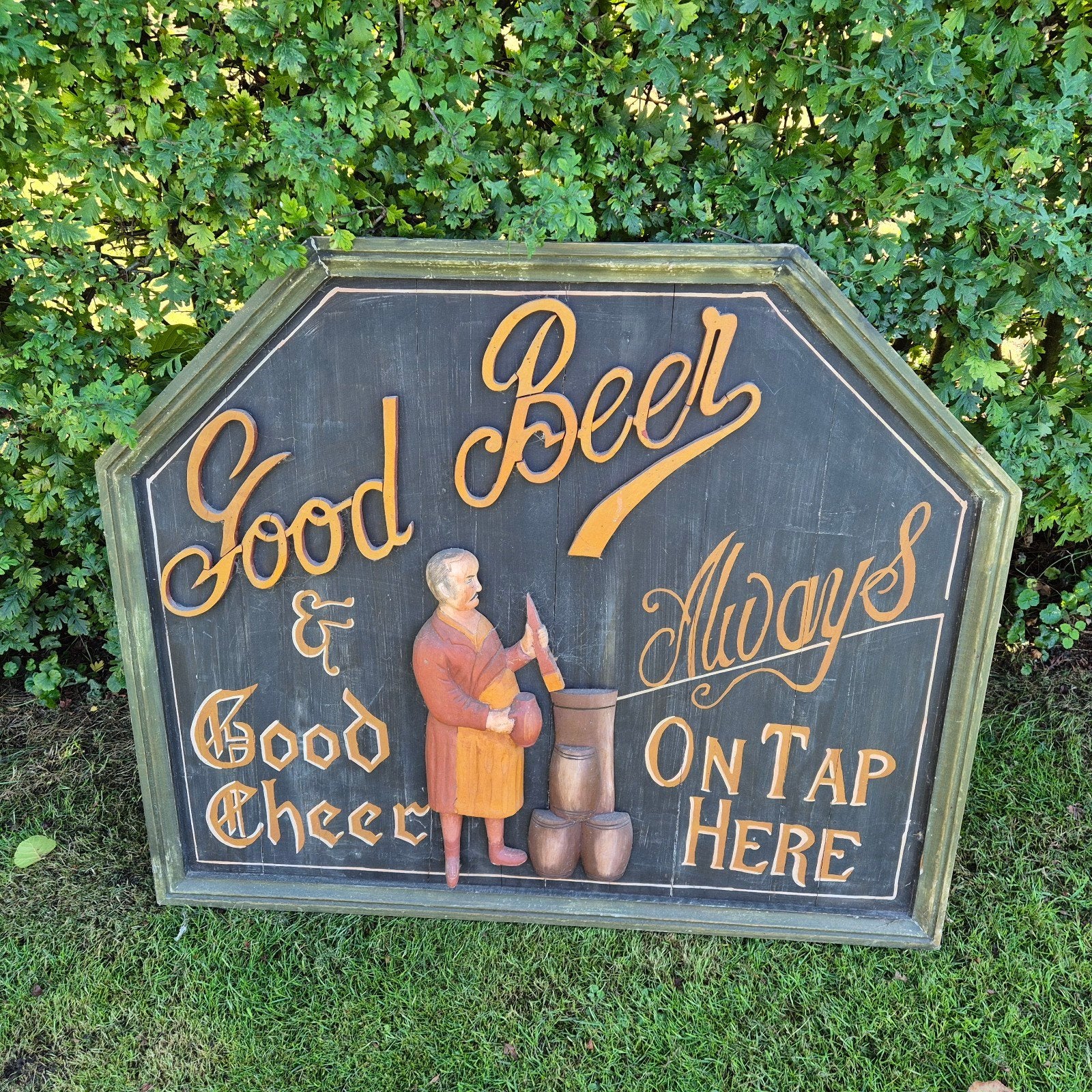 Vintage houten uithangbord 'Good Beer & Good Cheer', Ophalen