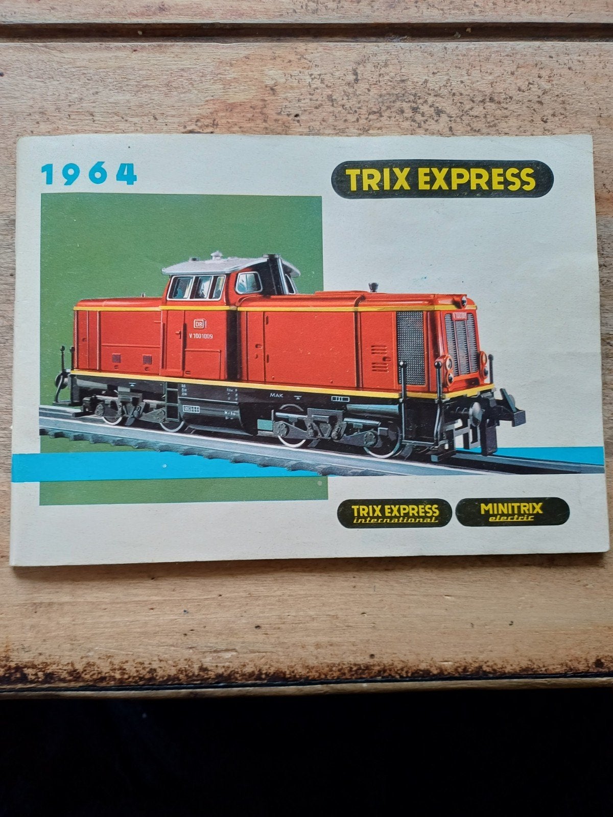 TRIX EXPRESS en MINITRIX catalogus 1964., Gebruikt, Gelijkstroom, Trix, Boek, Tijdschrift of Catalogus