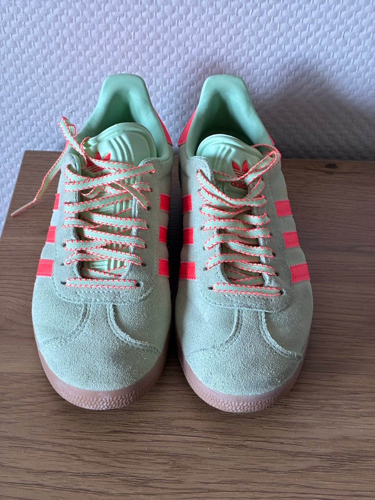 Adidas Gazelle sneakers, Ophalen of Verzenden, Zo goed als nieuw, Groen, Sneakers of Gympen