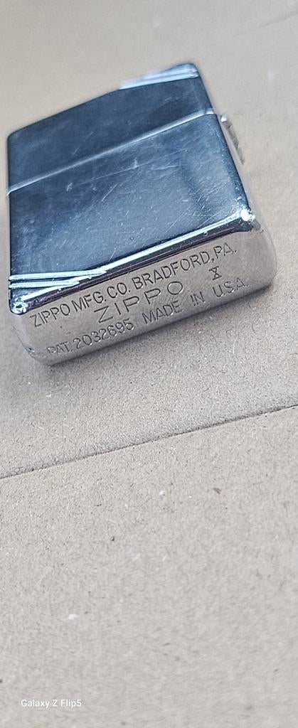 Zippo aansteker - Klassiek model, Made in USA, Verzamelen, Ophalen of Verzenden