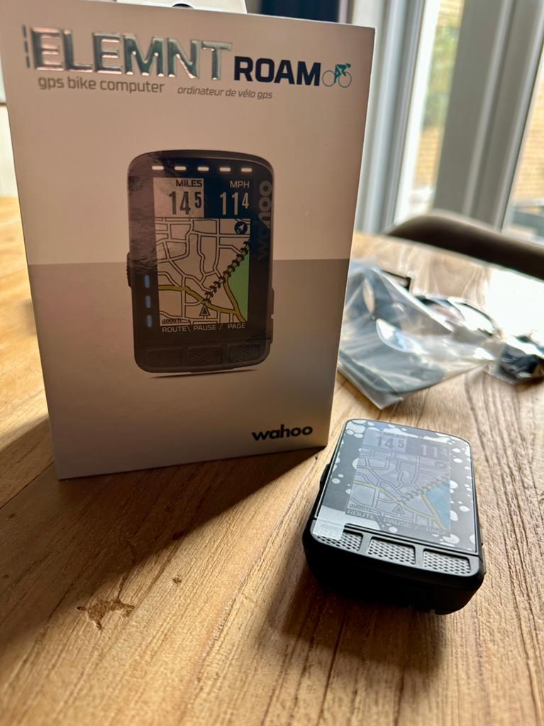 Wahoo ELEMNT ROAM V1, Fietsen en Brommers, Fietsaccessoires | Fietscomputers, Ophalen of Verzenden, Draadloos, Gebruikt