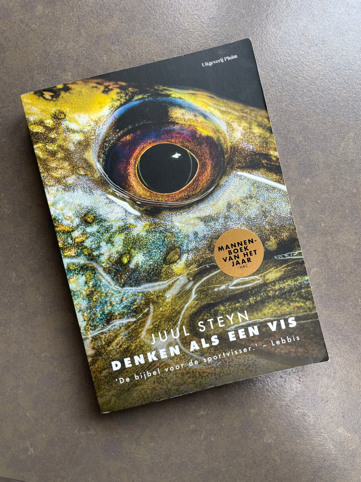 Denken als een vis - Juul Steyn (Harde kaft), Boeken, Ophalen of Verzenden, Zo goed als nieuw, Nederland