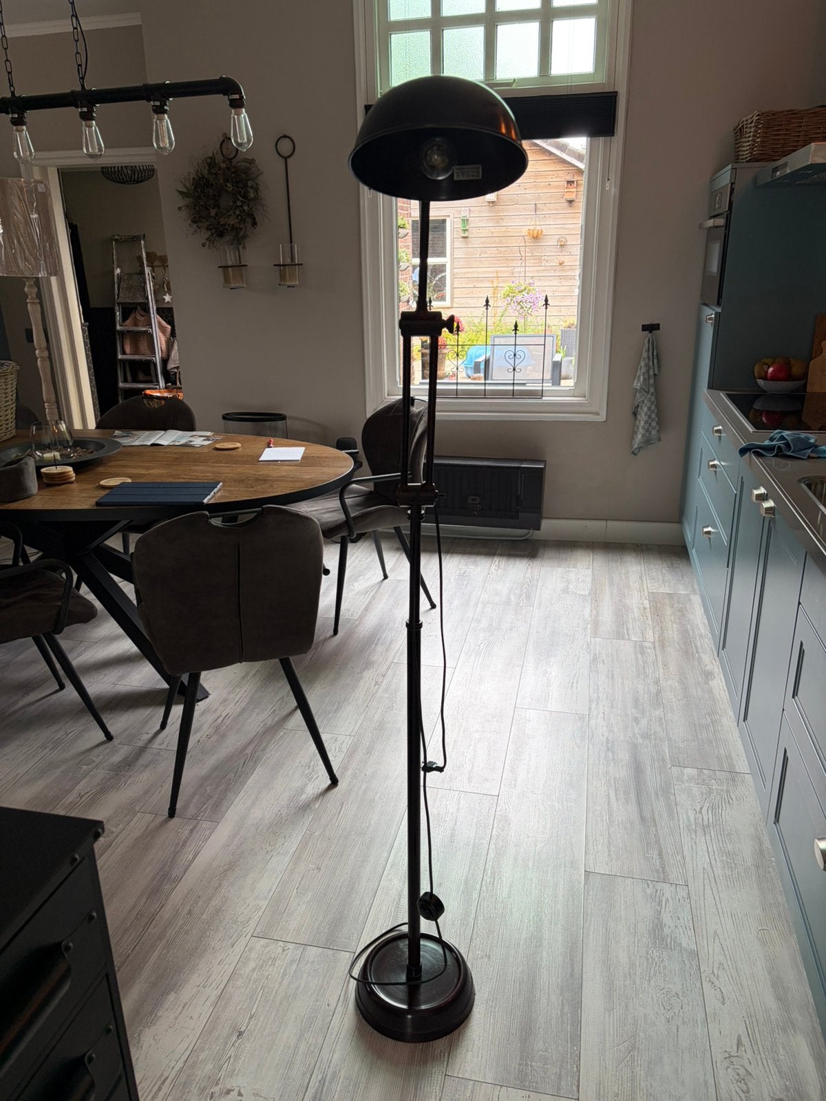 Verstelbare vloerlamp met buigbare kap, hoogte 160 cm, Ophalen, Gebruikt, E27 (groot), Metaal