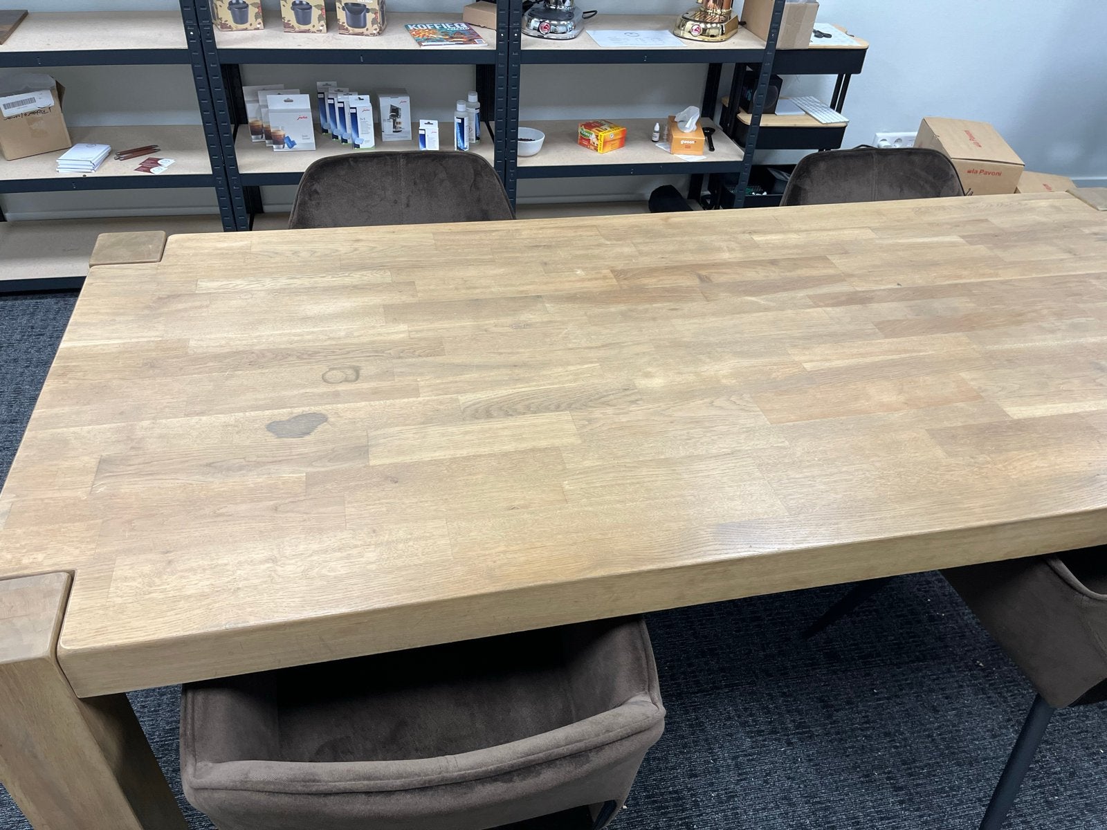 Robuuste eikenhouten eettafel - Gebruikt, Huis en Inrichting, Ophalen, Gebruikt, Eikenhout, 200 cm of meer
