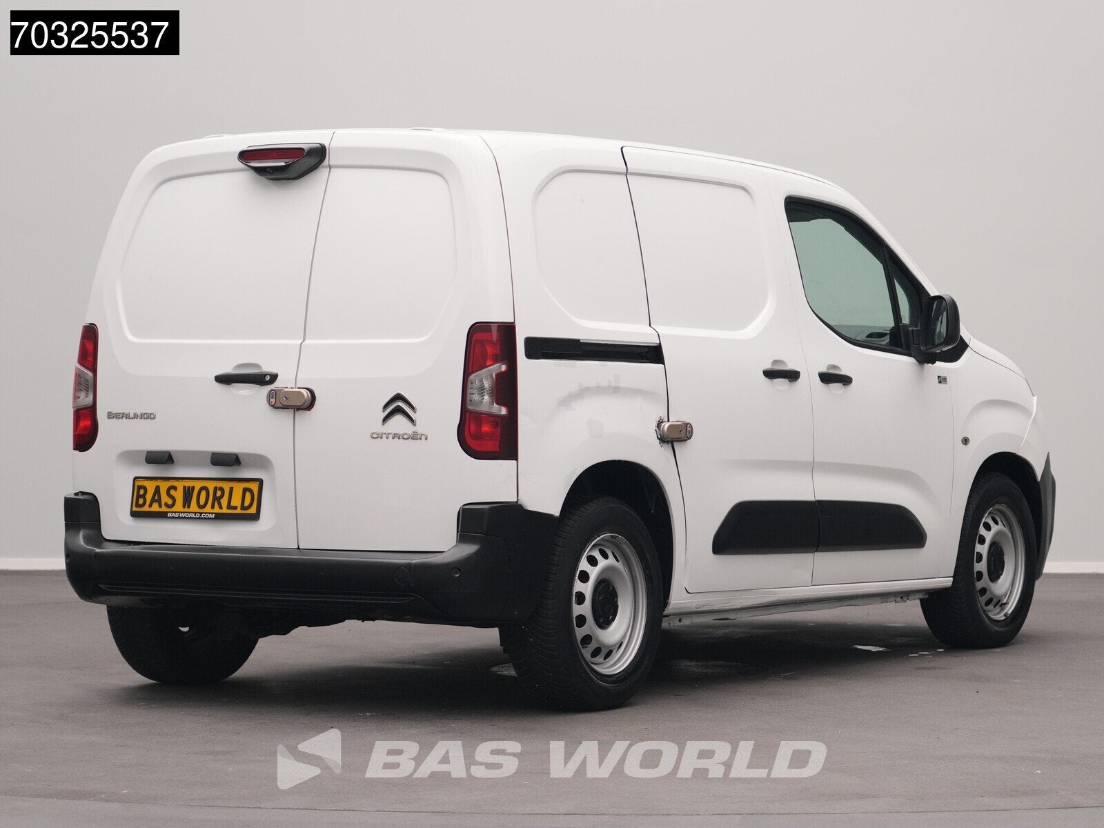 Citroën Berlingo 130pk Benzine Automaat L1H1 Navi Airco Cru, Auto's, Bestelauto's, Automaat, 1441 kg, Stof, Gebruikt