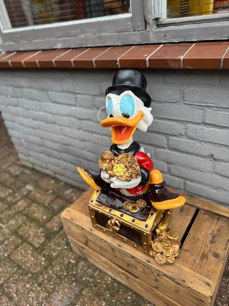 Dagobert Duck met schatkist - Decoratief beeld, Ophalen, Overige onderwerpen, 20 - 50 cm, Beeld