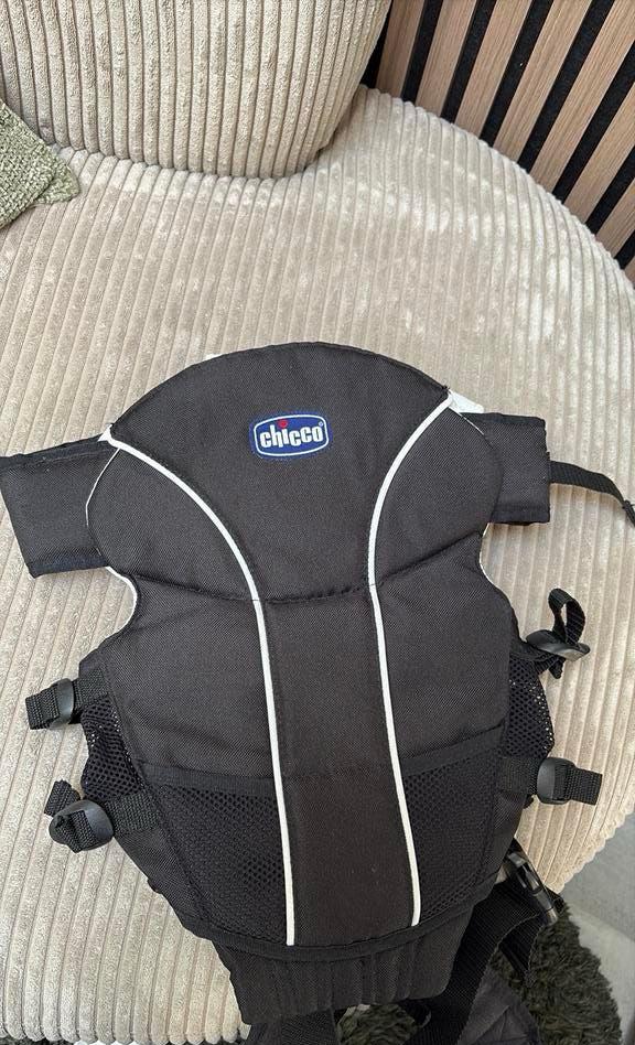 Chicco Babydrager - Comfortabel en Veilig, Ophalen, Gebruikt, Chicco, Buik