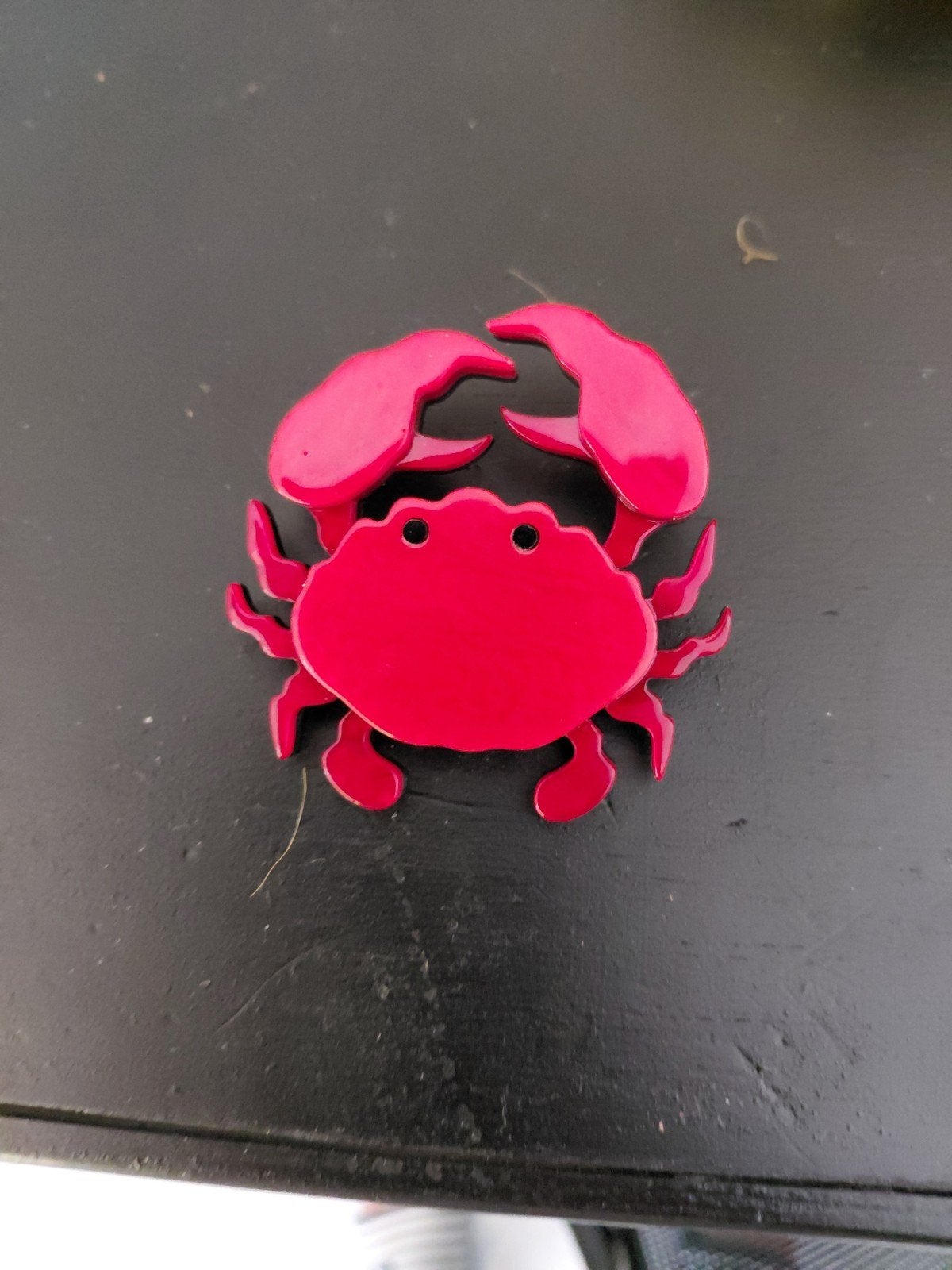 xx nieuwe Broche Krab kunststof rood parelmoer xx, Overige materialen, 4 tot 7 cm, Nieuw, Ophalen of Verzenden