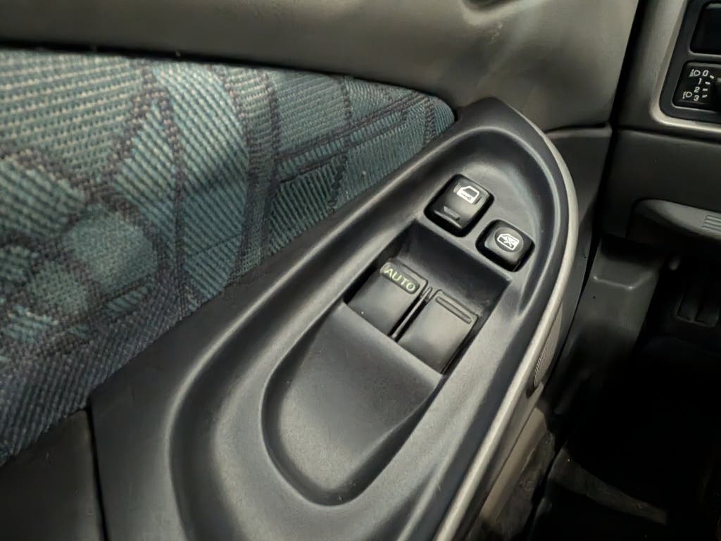 Nissan Almera 1.5 Luxury Airco, Trekhaak, Stuurbekrachtiging, foto 11