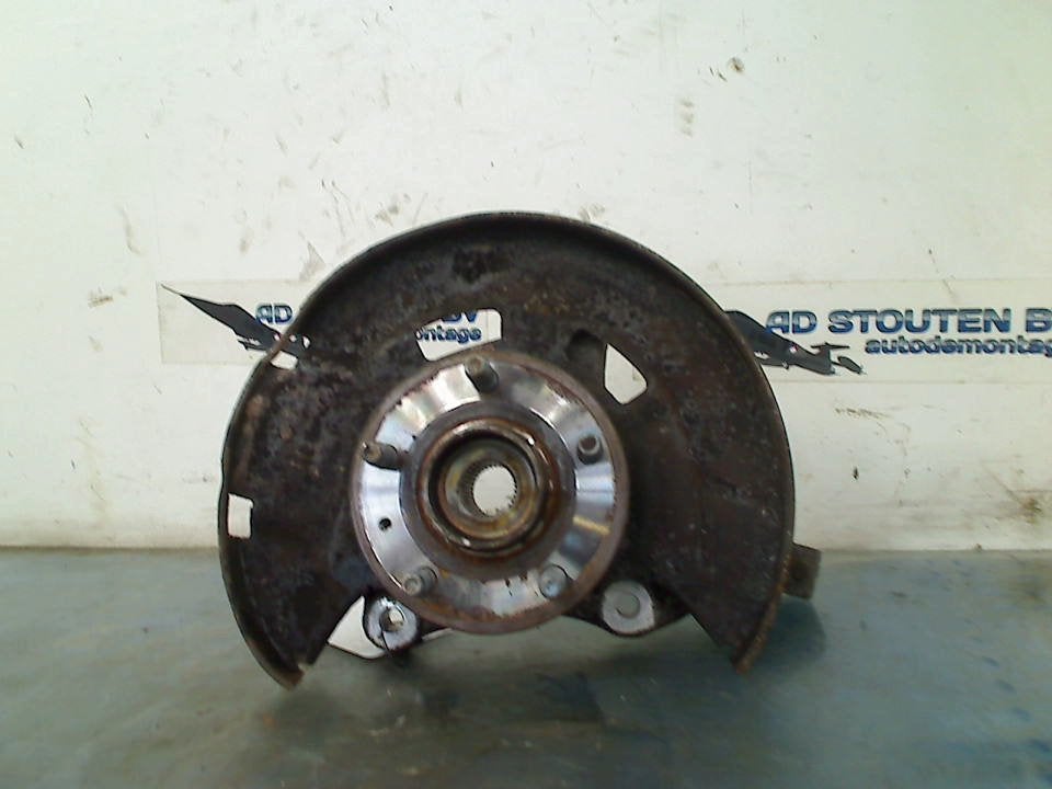 Fusee Links Voor Opel Astra J (PC6/PD6/PE6/PF6) 2010, Gebruikt, Bahnhofsplatz, Rüsselsheim am Main 65423, , Duitsland, Opel, Opel Automobile GmbH