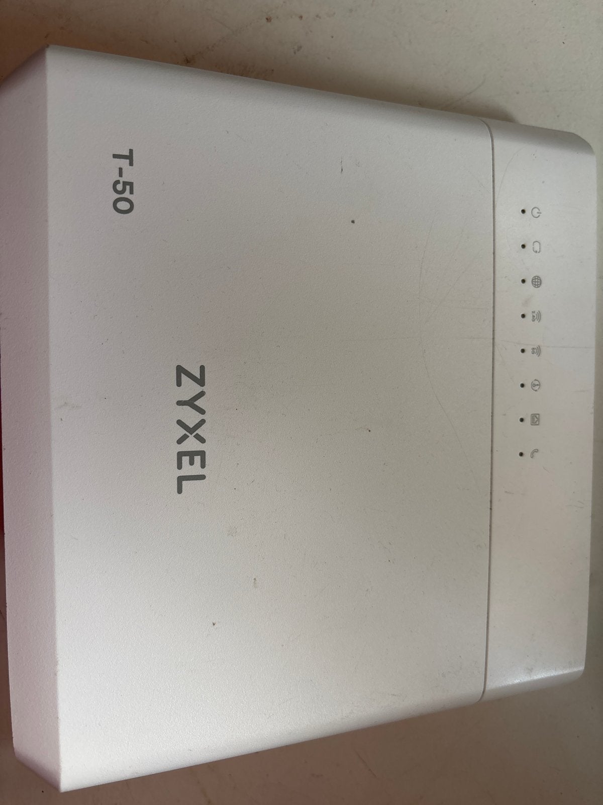 Zyxel T-50 Router met modem - Zo goed als nieuw, Computers en Software, Ophalen, Zo goed als nieuw, Router met modem