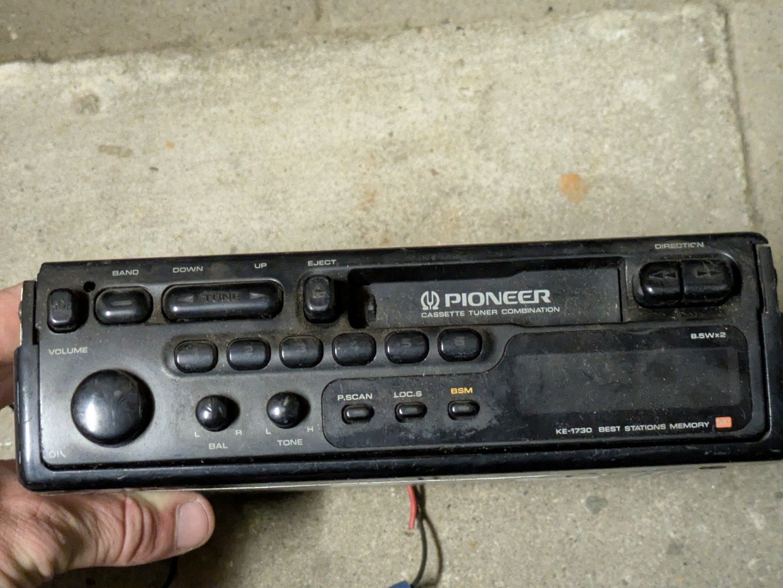 Autoradio Pioneer KE-1730 Jaren 80 Radio Cassette, Auto diversen, Ophalen of Verzenden