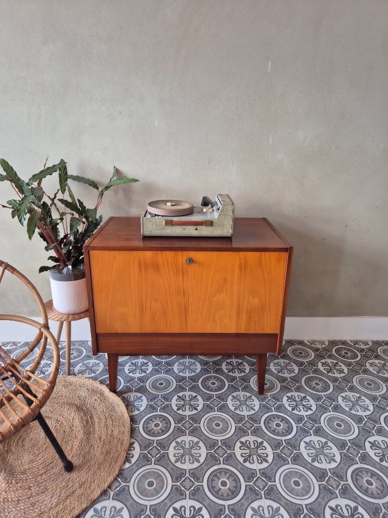 Vintage kast, Antiek en Kunst, Ophalen