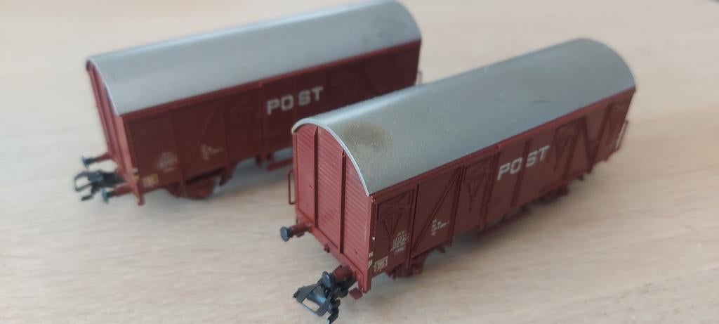 2 Märklin NS/PTT gesloten postwagens artnr 46271, Wisselstroom, Wagon, Ophalen of Verzenden, Märklin