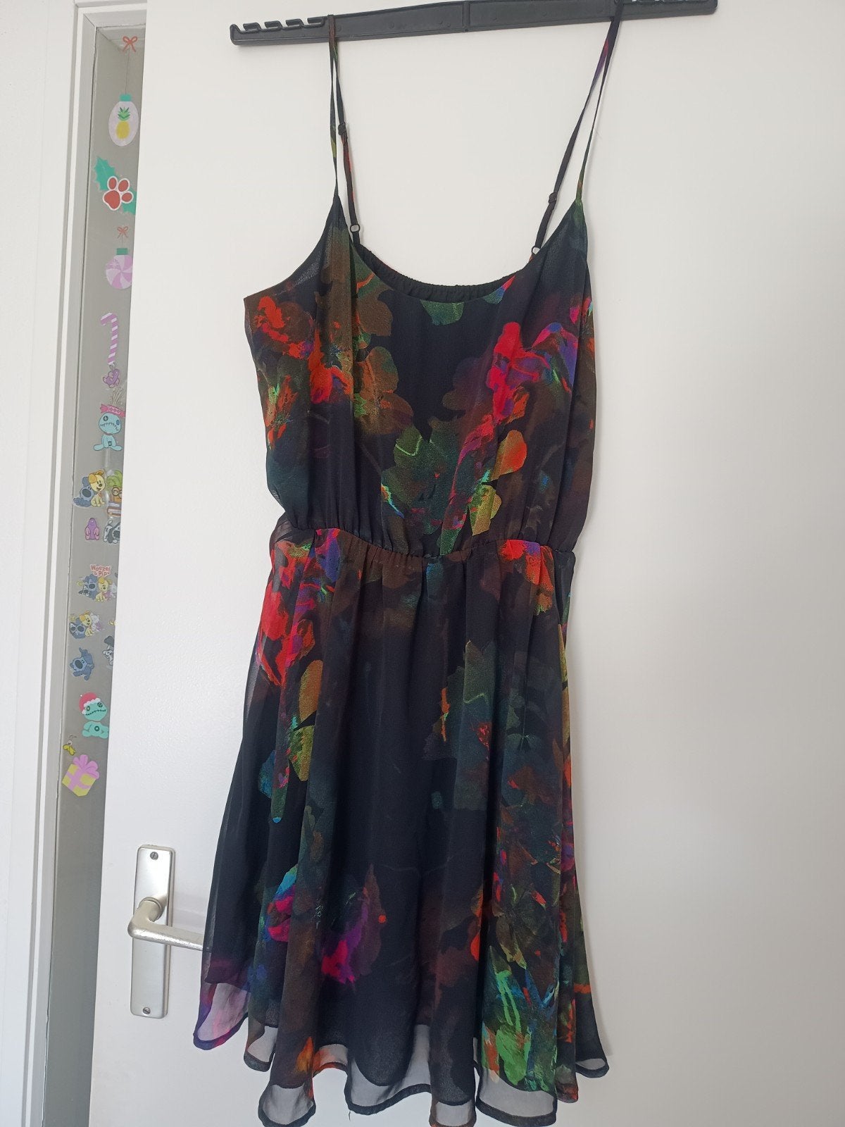 jurken per jurk vijf euro, Kleding | Dames, Jumpsuits, Ophalen of Verzenden, Zo goed als nieuw, Maat 38/40 (M)