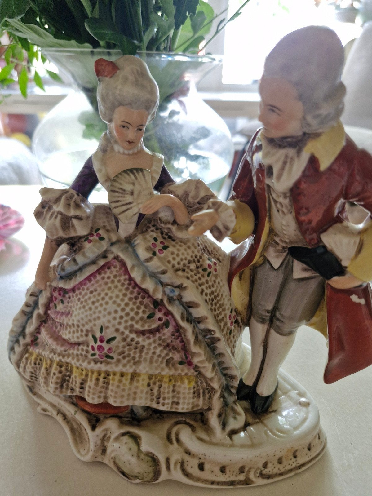 Vintage Porseleinen Beeldje: Rococo Paar uit de DDR, Ophalen of Verzenden