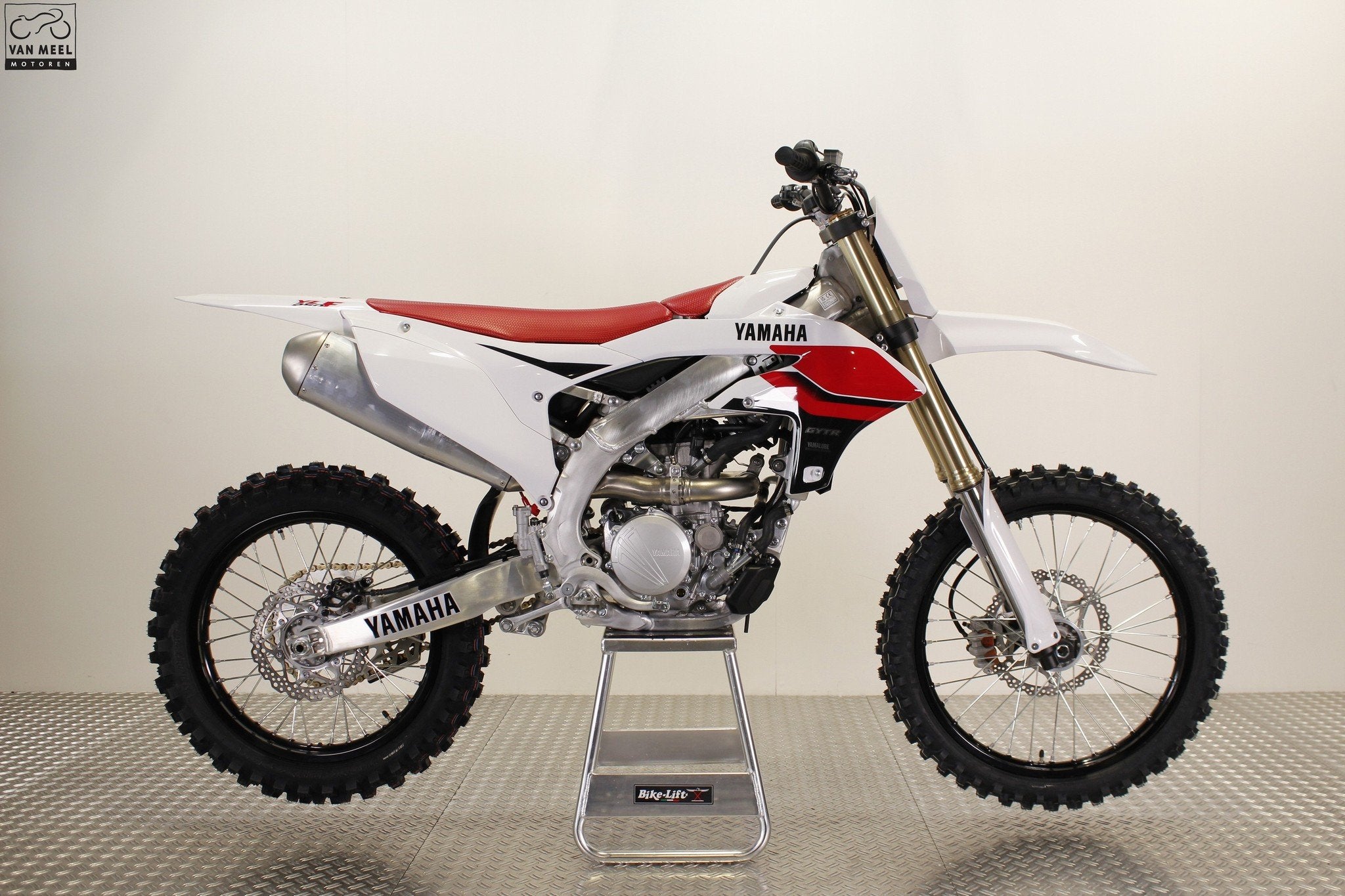 Yamaha YZ 250 F 70th Anniversary (bj 2026), Motoren, Klantenservice@yamaha-motor.nl, Crossmotor, Koolhovenlaan 101
1119 NC  Schiphol-Rijk, NL