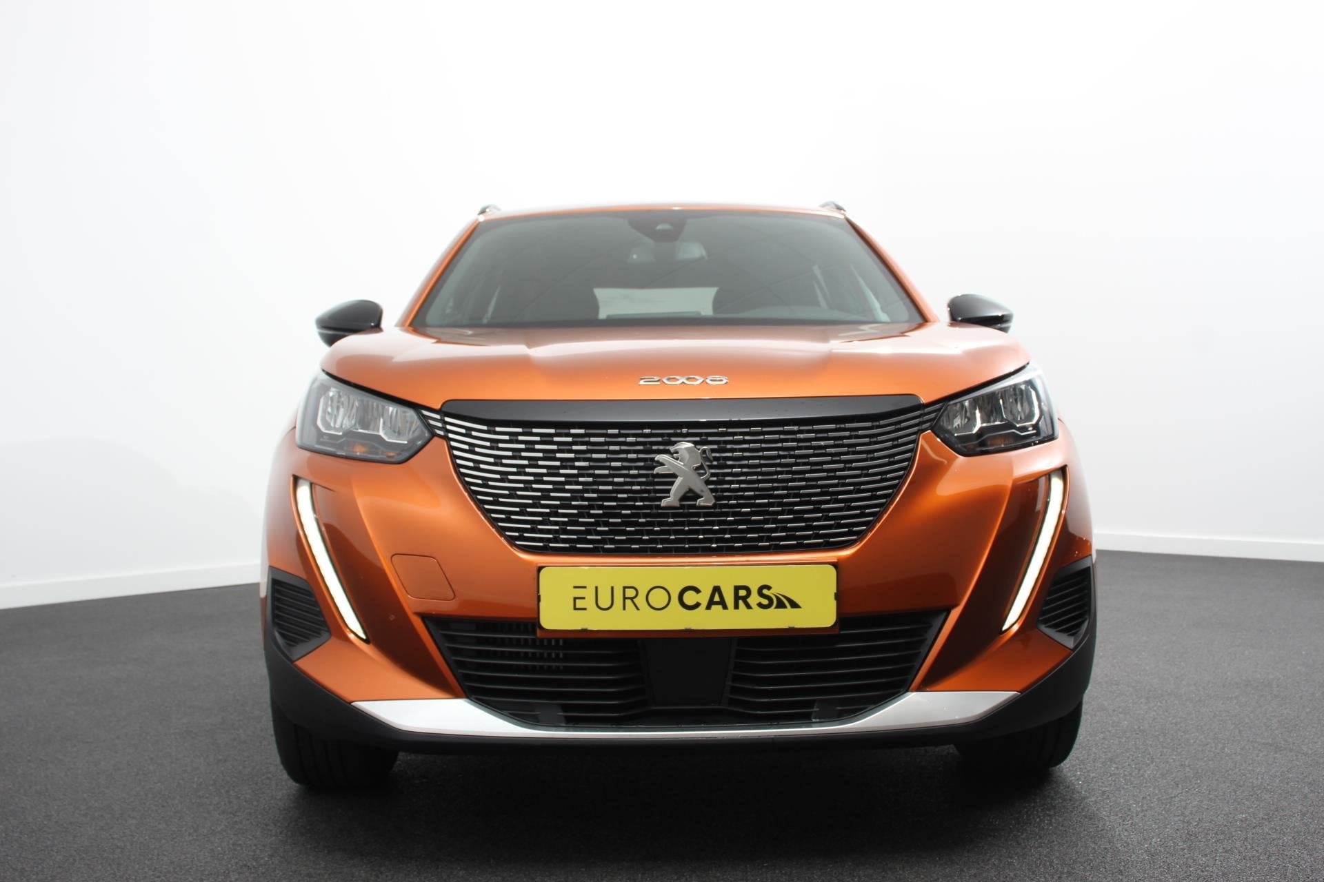 Peugeot 2008 1.2 PureTech 130pk Automaat Allure Navigatie Ap, Auto's, Gebruikt, Euro 6, Leder en Stof, 1180 kg