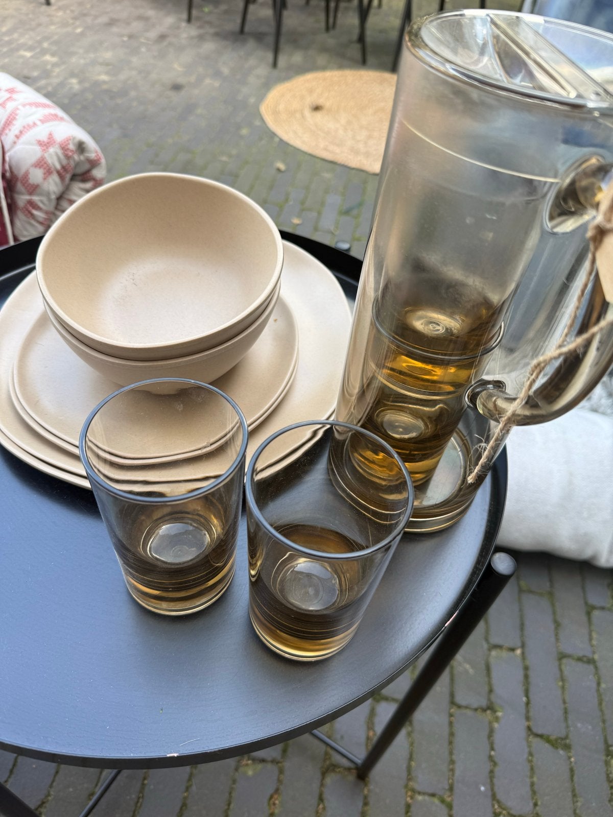 Yaya NIEUW servies en glazen set - Beige en rookglas, Huis en Inrichting, Ophalen, Keramiek, Zo goed als nieuw, Overige stijlen