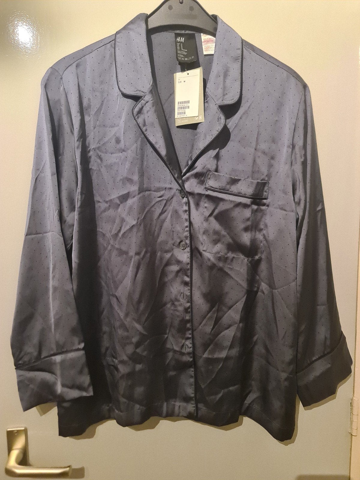 Nieuwe H&M Pyjamashirt met stippen - Maat M, Kleding | Dames, H&M, Ophalen of Verzenden, Nieuw, Maat 38/40 (M)