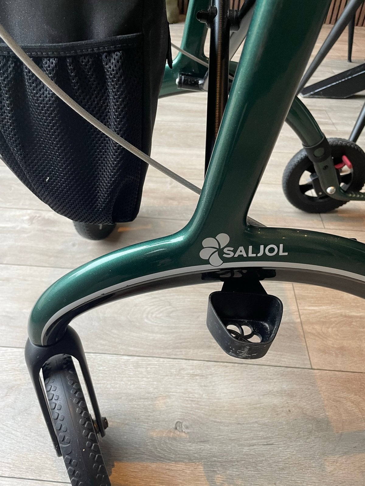 Rollator Saljol, Ophalen, Lichtgewicht, Zo goed als nieuw