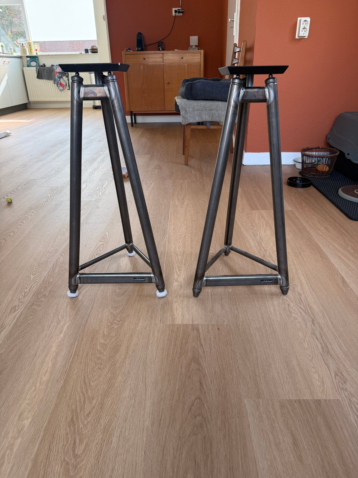 Solidsteel SS-7 speaker stands, Inclusief standaarden, Overige typen, Zo goed als nieuw, Ophalen