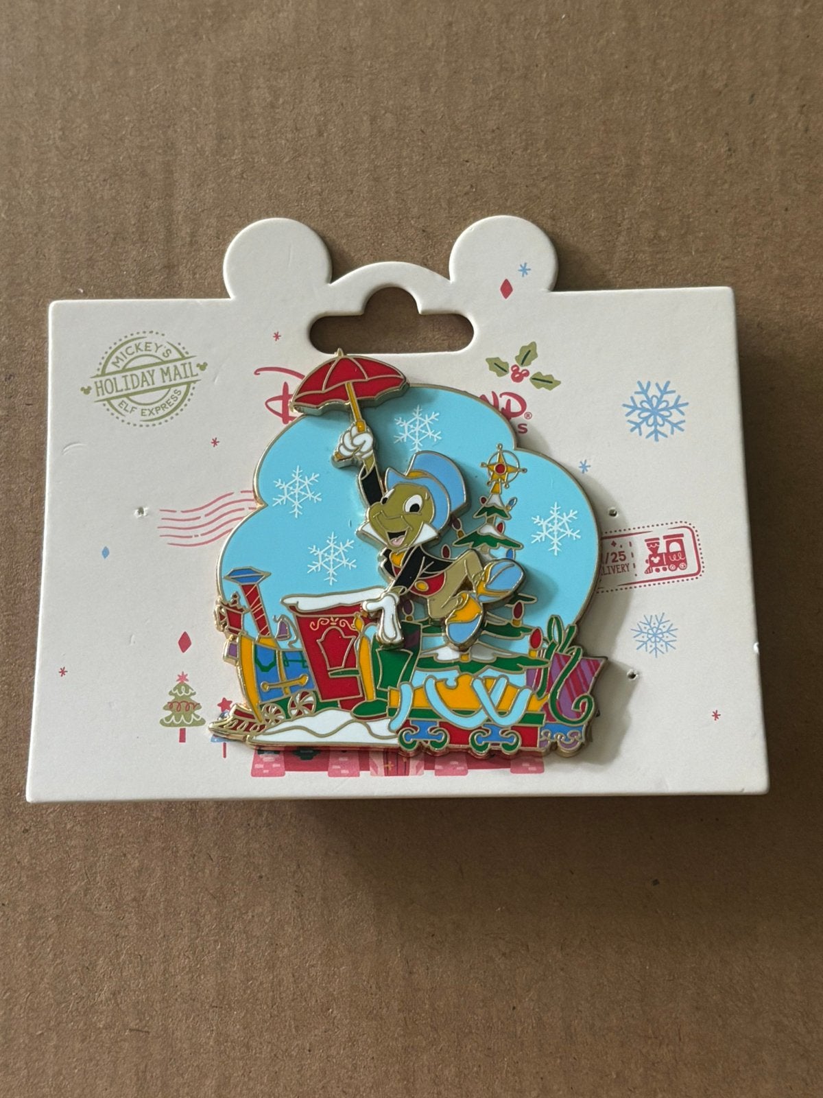 Disney pin Jiminy Cricket christmas 3d limited edition, Verzamelen, Disney, Ophalen of Verzenden, Overige figuren, Zo goed als nieuw