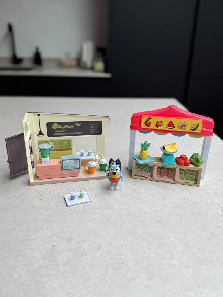 Bluey juice & groente kraam, Ophalen of Verzenden, Zo goed als nieuw, Poppenhuis