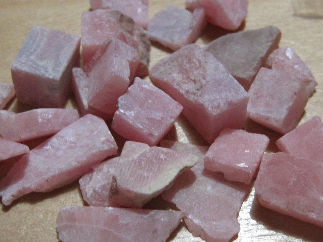 min. 50Kt ruwe edelstenen RHODOCHROSIET (5), Verzenden, Mineraal