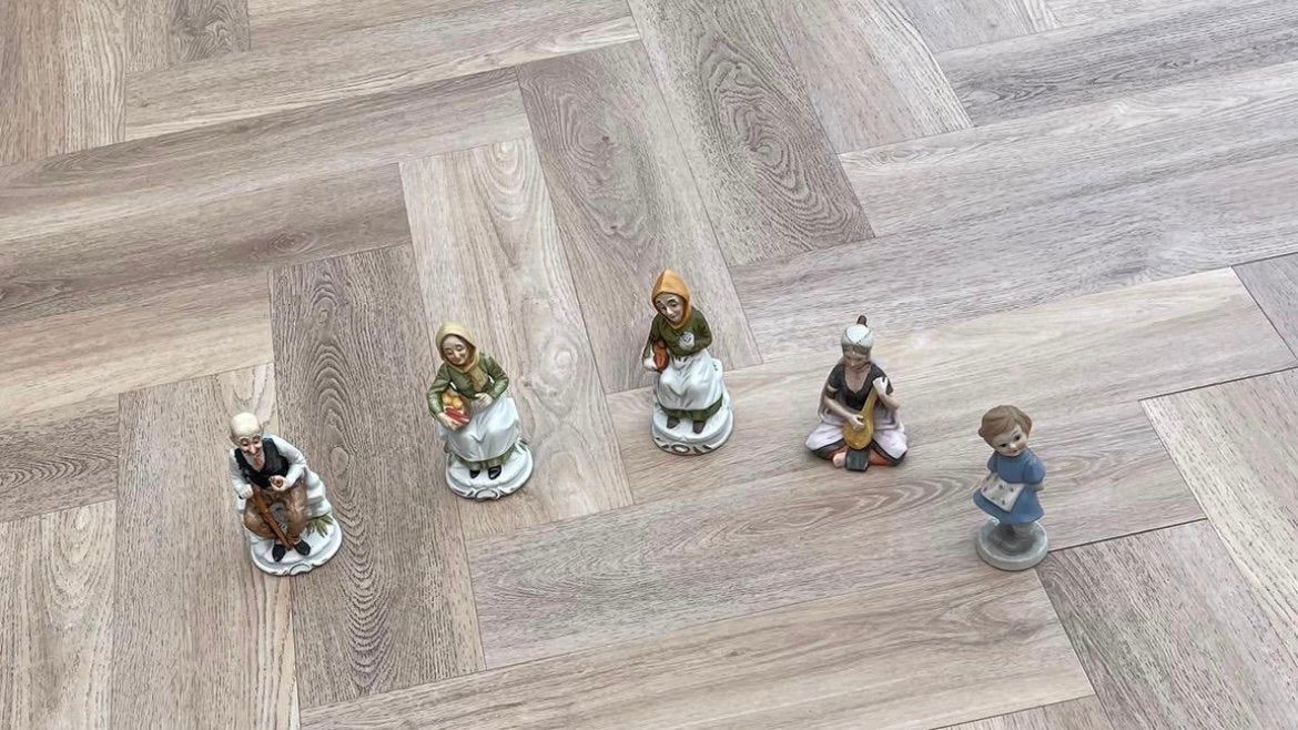 Figuurtjes, Ophalen, Zo goed als nieuw