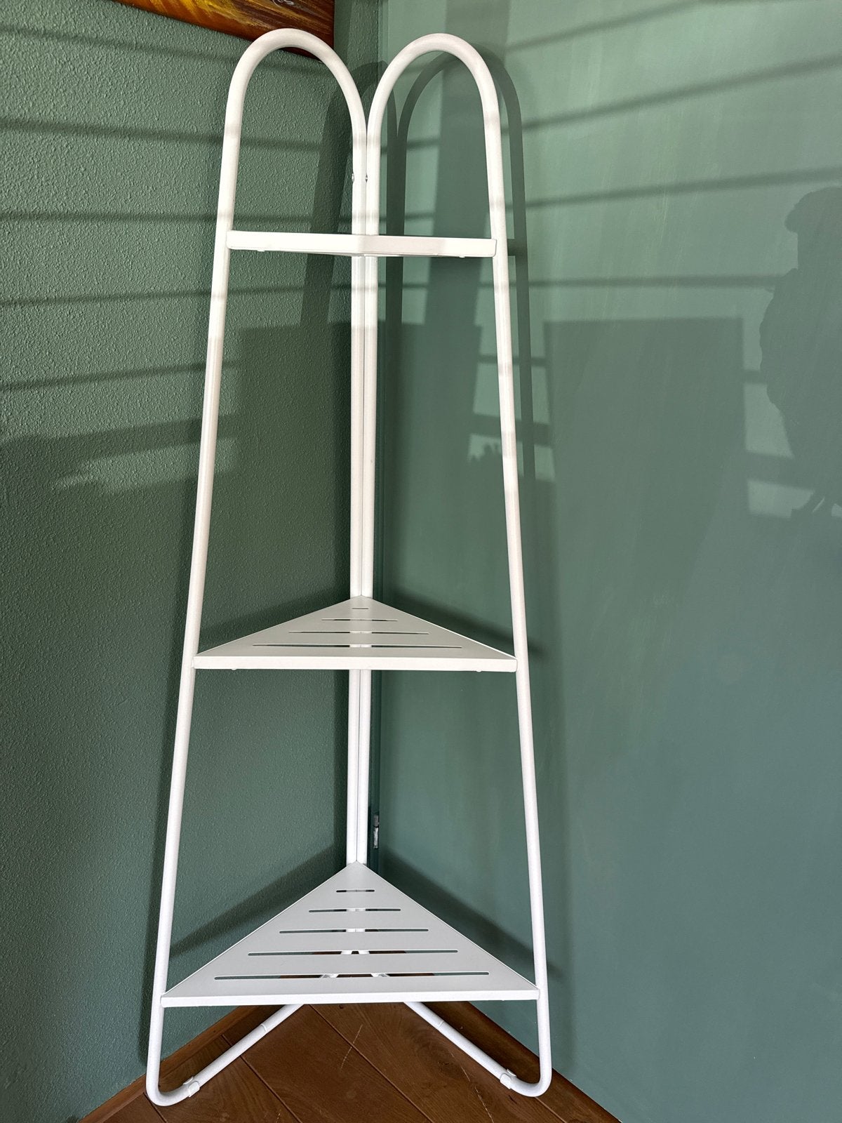 Witte metalen hoekrek met 3 planken, Ophalen, Gebruikt