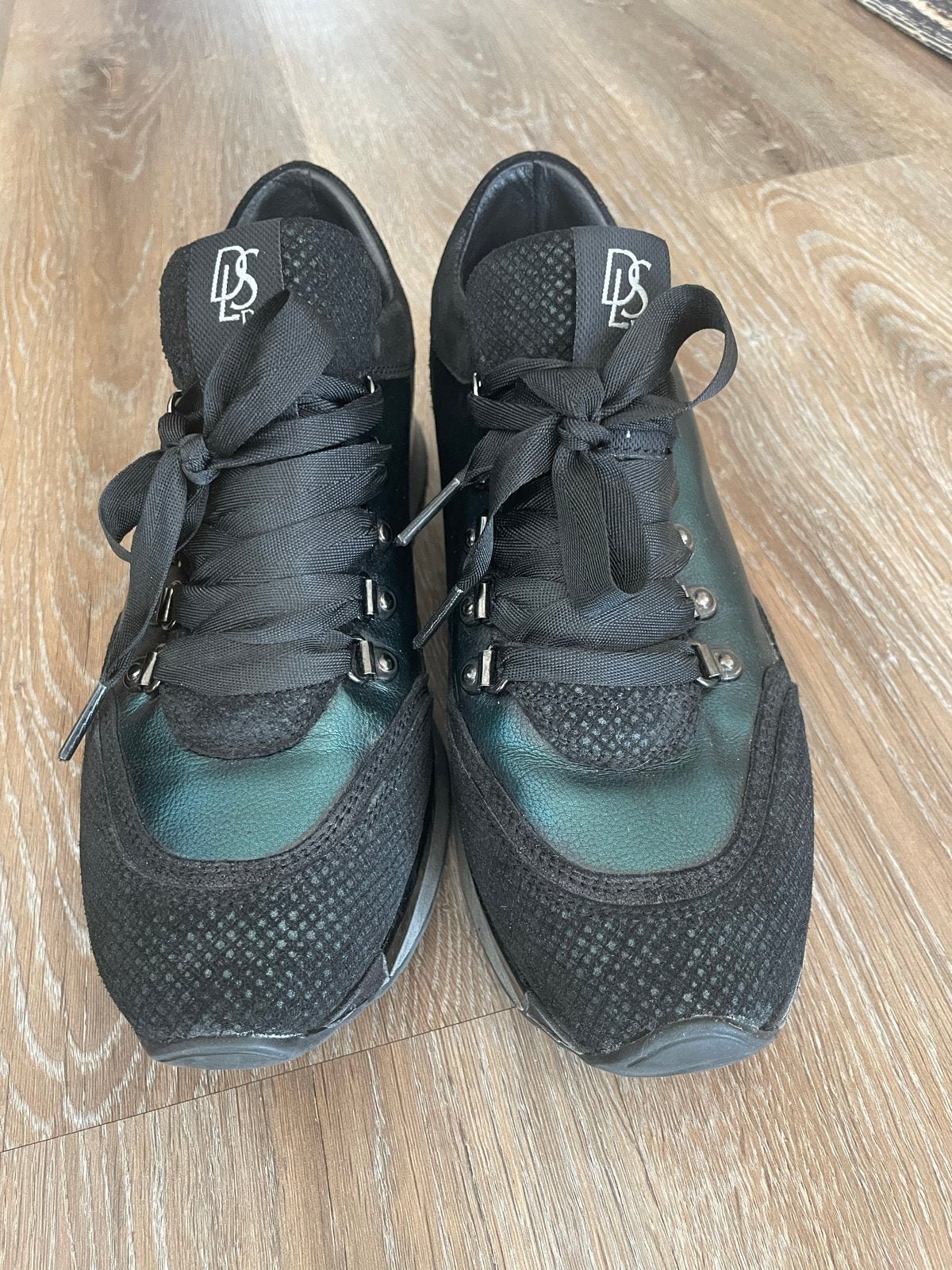 DLS dames sneakers maat 38 - Zwart/Groen, Ophalen of Verzenden, Gedragen, Zwart, Sneakers of Gympen