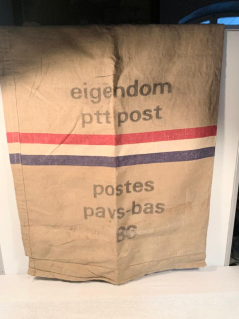 Originele PTT postzak extra nostalgie 105 x 70 centimeter, Ophalen of Verzenden