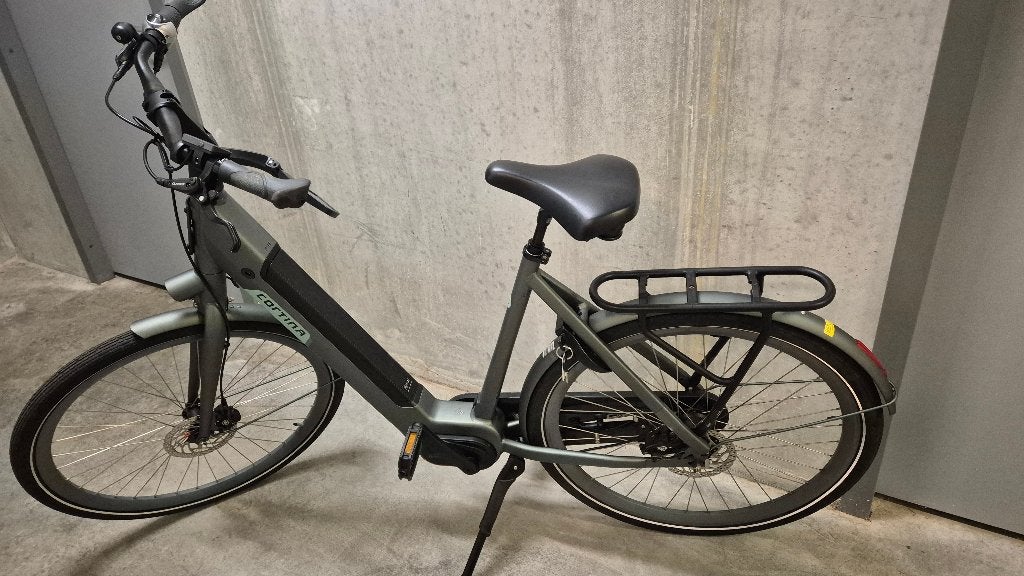Elektrische fiets Cortina nite 500  W accu, gereden 1880 km, Gebruikt, Versnellingen, 56 cm of meer, Schijfrem