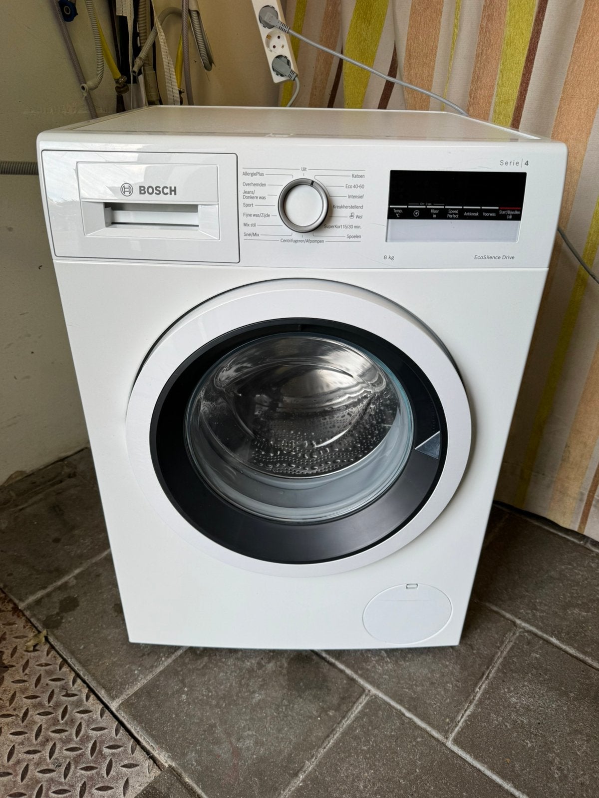 Bosch Serie | 4 Wasmachine | Werkt Goed | Schoon | 8KG 1400T, Ophalen, Minder dan 85 cm, Energieklasse A of zuiniger, Zo goed als nieuw