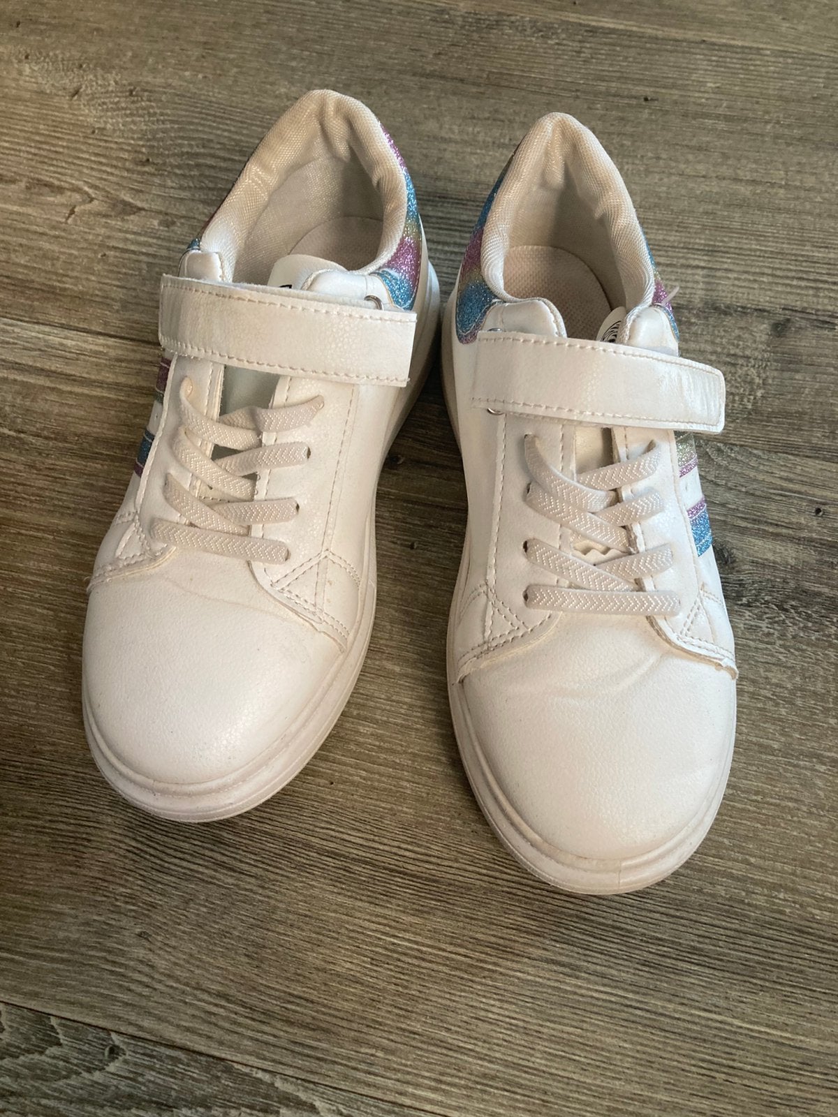 Sneakers met klittenband maat 35, Meisje, Schoenen, Ophalen of Verzenden, Zo goed als nieuw