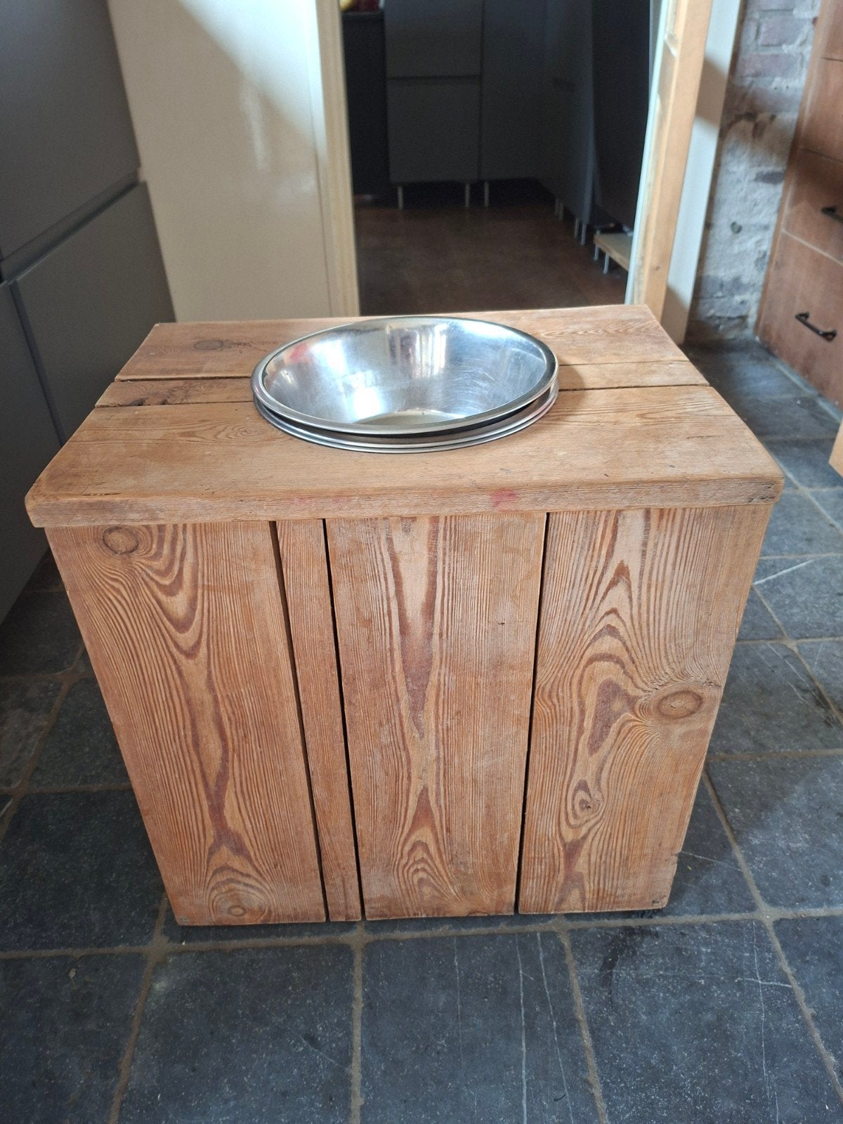 opbergbak en voerbak voor grote honden, Dieren en Toebehoren, Dierenvoeding, Ophalen, Hond