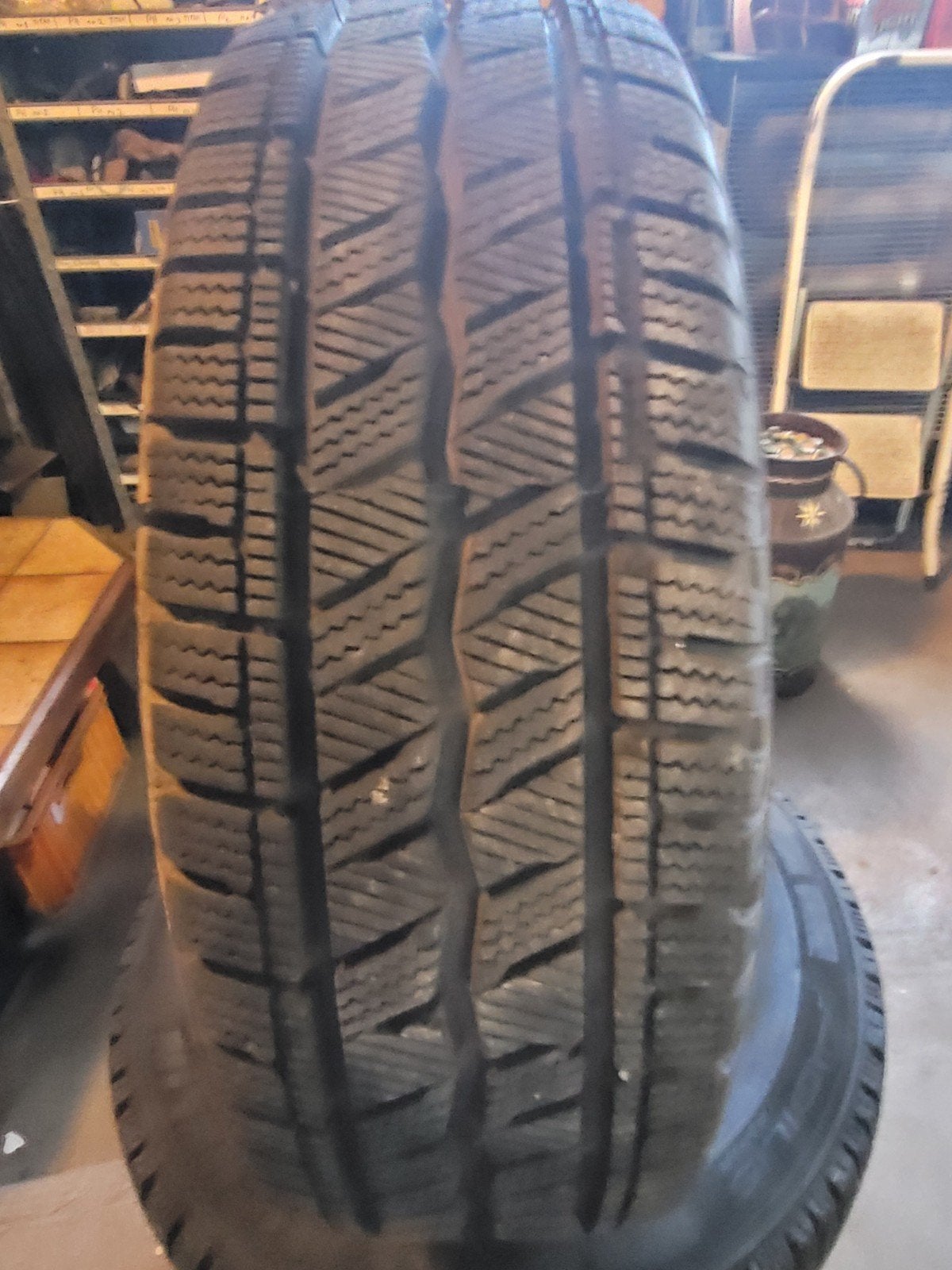 vw transporter t5  t6  winterbanden, Auto-onderdelen, Banden en Velgen, Ophalen, Bestelwagen, 16 inch, Band(en)