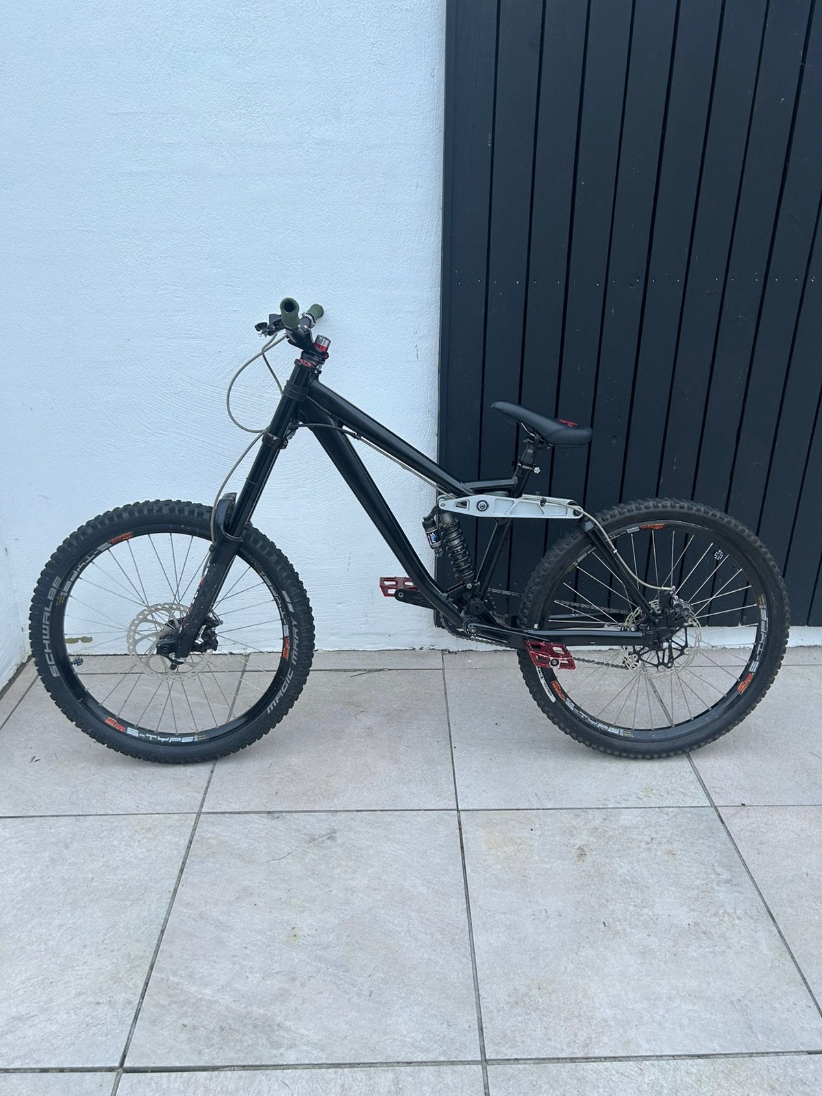 Kona Stinky Freeride/Downhill mountainbike, Ophalen, Zo goed als nieuw, Aluminium, 24 inch of meer