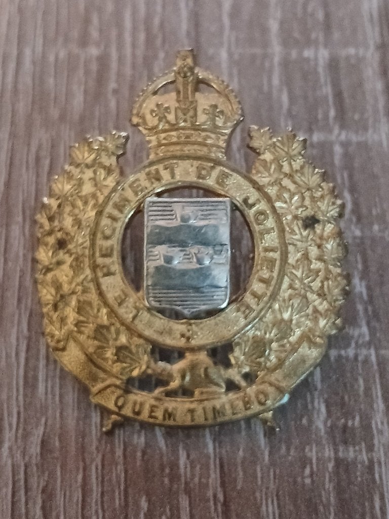 Canadian cap badge, Le Regiment De Jollette, Verzamelen, Militaria | Tweede Wereldoorlog, Ophalen of Verzenden, Landmacht, Engeland