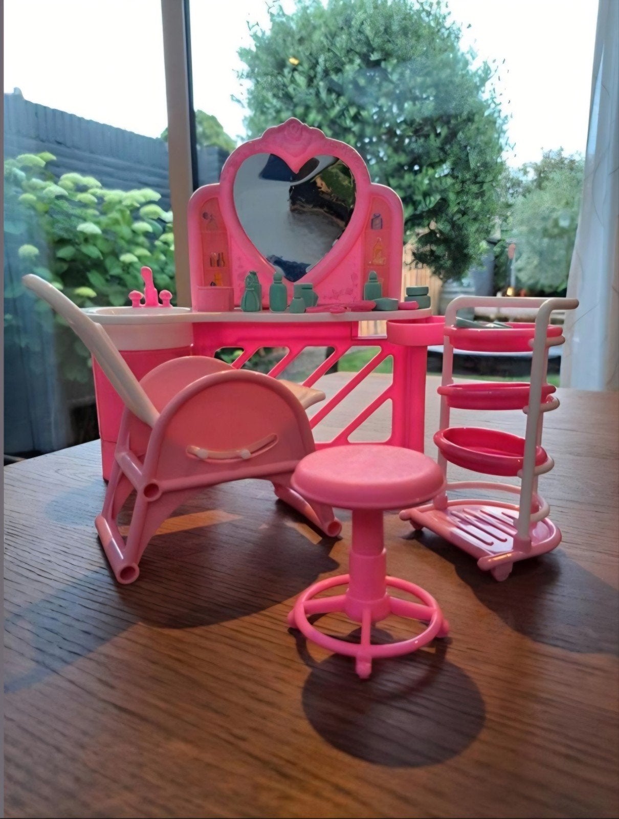 Vintage Barbie 90's - Kapsalon, Ophalen of Verzenden, Gebruikt, Accessoires