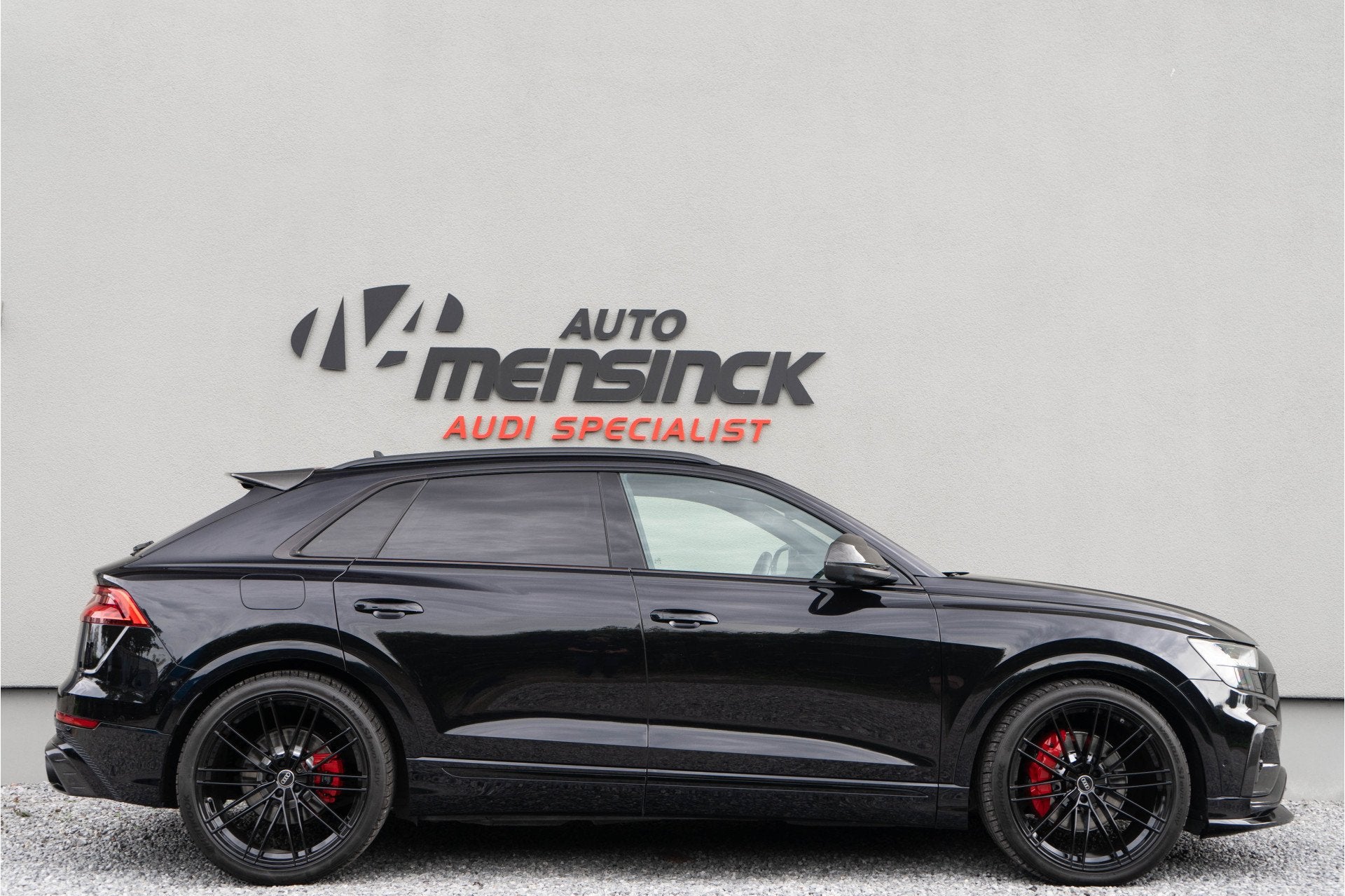 Audi Q8 55 TFSI Quattro / ABT Aero Exterieur/ 23 Inch/ Stand, Auto's, Automaat, Gebruikt, 2995 cc, Lederen bekleding