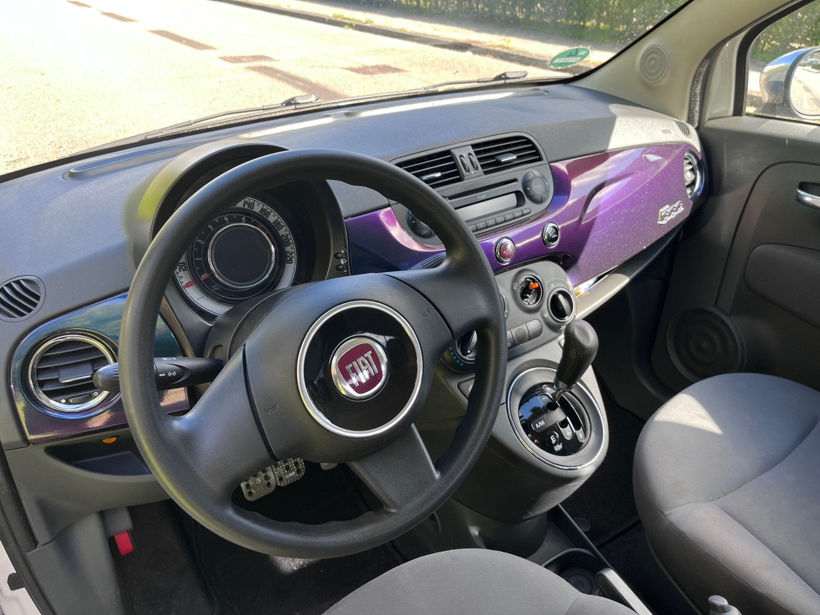 Foto 12 van Unieke Fiat 500 Automaat | Kameleon & Sterrenhemel Dak!
