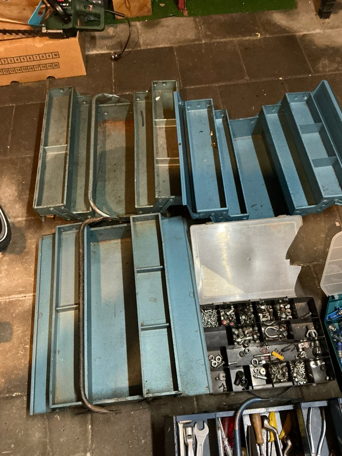 Gereedschap en gereedschapskisten, Ophalen, Gebruikt