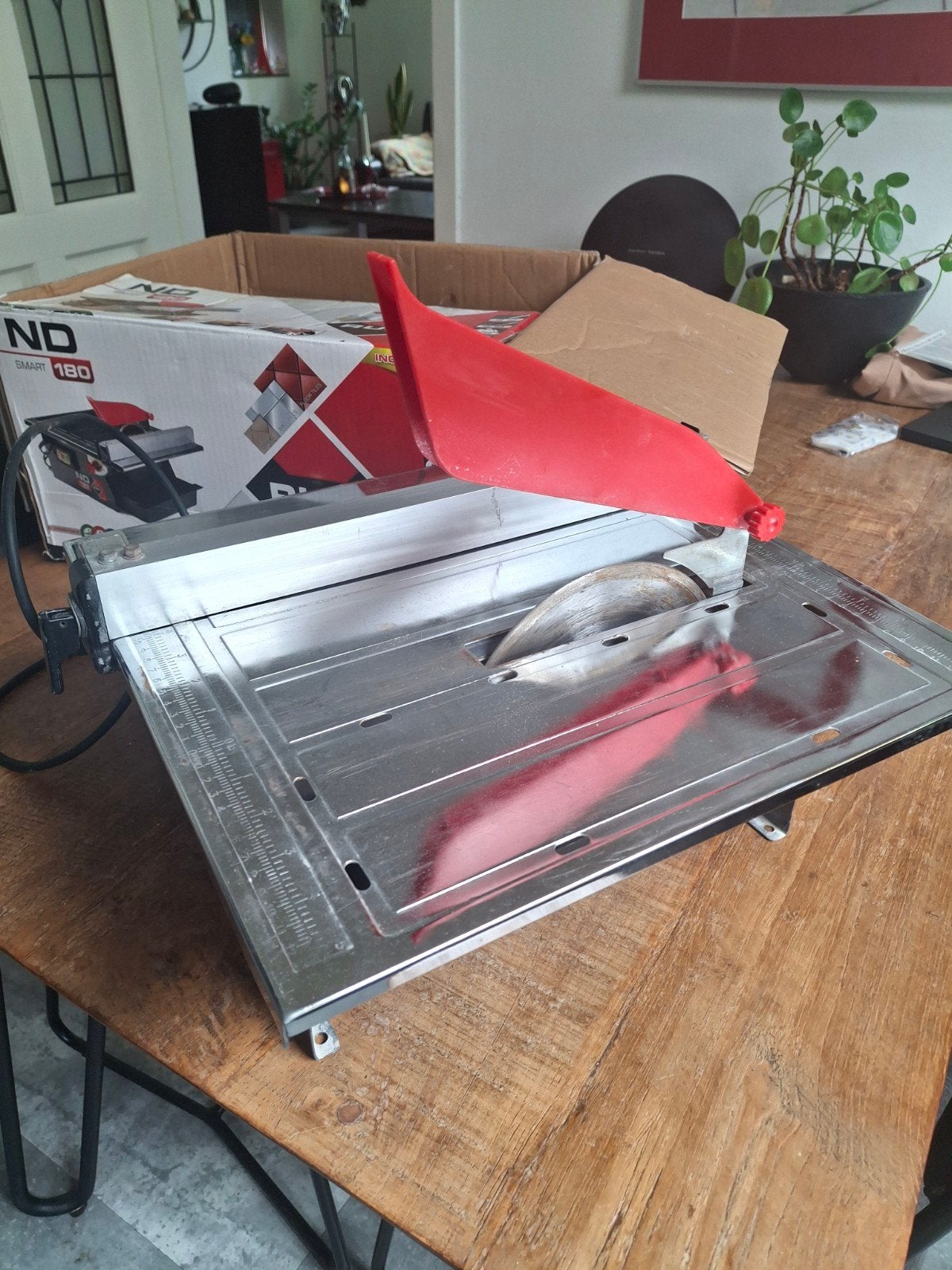 Rubi ND-180 Smart Tegelzaag - Zo goed als nieuw, Ophalen